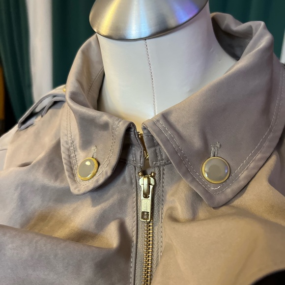 Elevenses Utility Jacket in Taupe - Picture 3 of 5